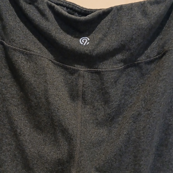 Capris - Picture 3 of 3